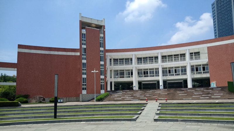 国产电子设计自动化软件：揭秘其核心技术与选型要点